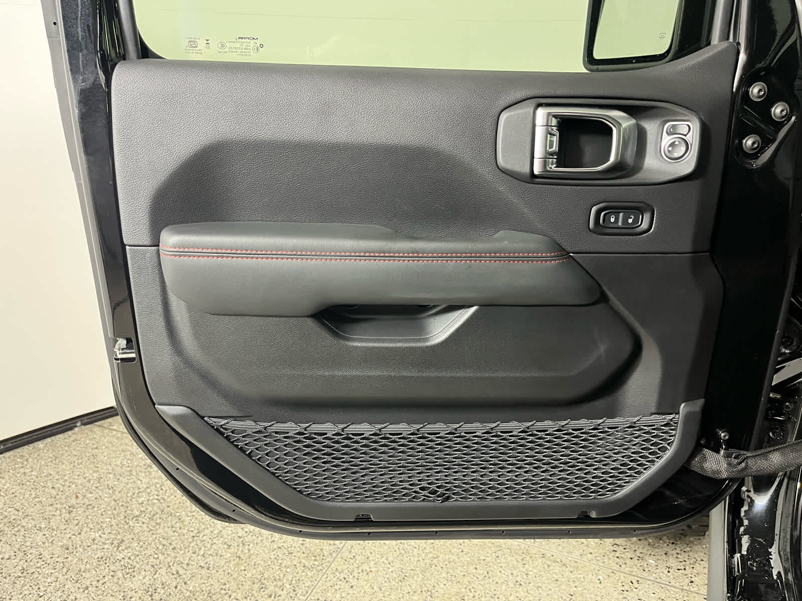 2026 Jeep Wrangler WRANGLER 4-DOOR MOAB 392