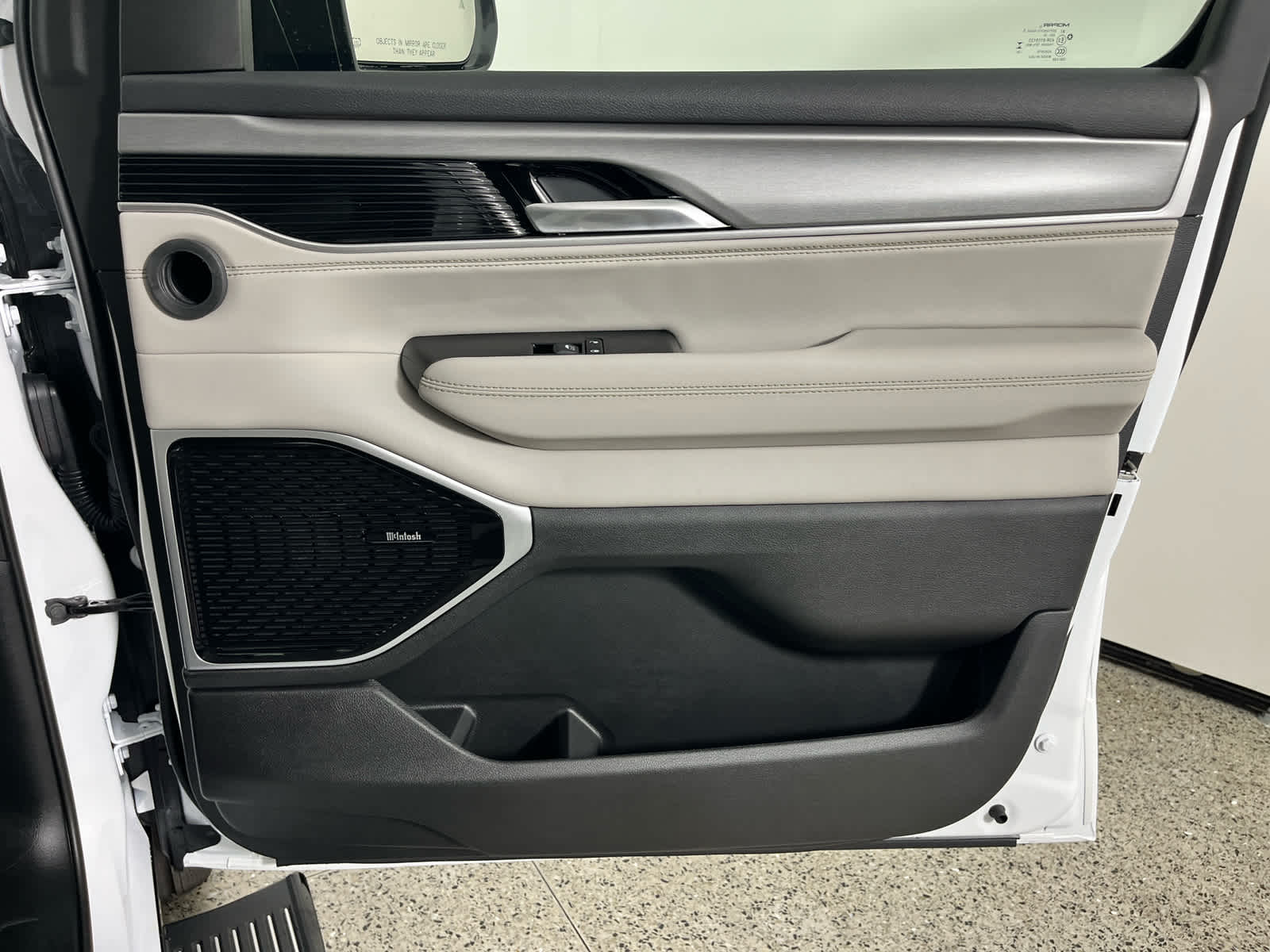 2026 Jeep Grand Wagoneer L Limited Reserve