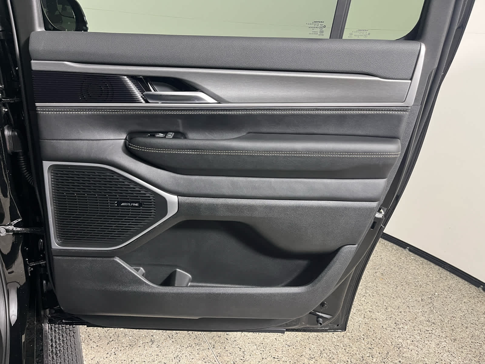 2026 Jeep Grand Wagoneer GRAND WAGONEER L LIMITED ALTITUDE 4X4