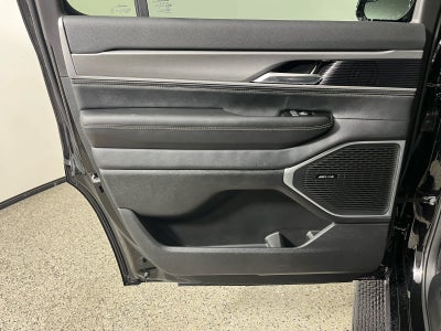 2026 Jeep Grand Wagoneer GRAND WAGONEER 4X2