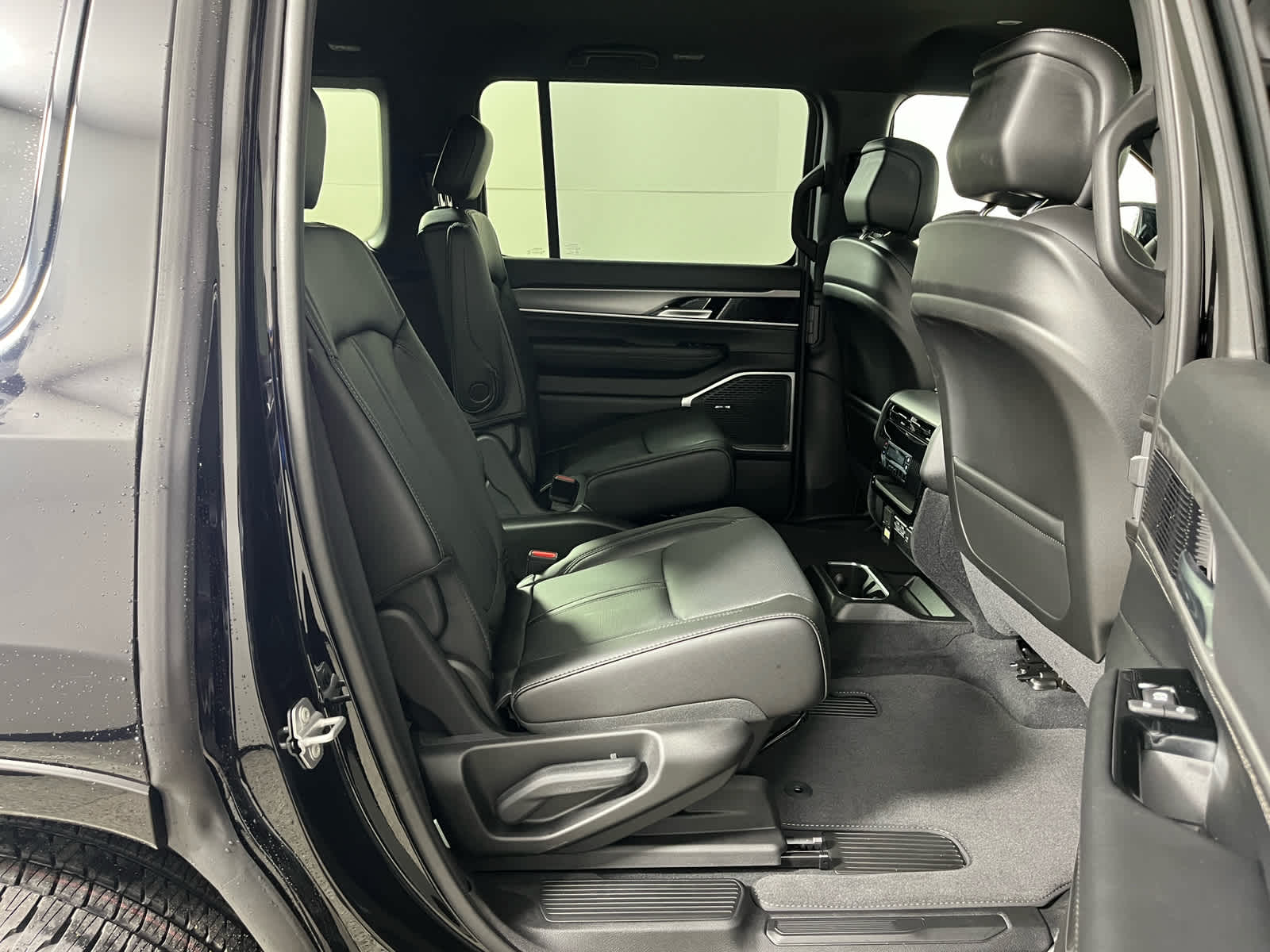 2026 Jeep Grand Wagoneer GRAND WAGONEER 4X2