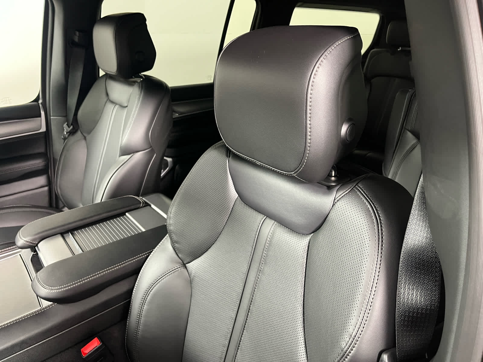 2026 Jeep Grand Wagoneer GRAND WAGONEER 4X2