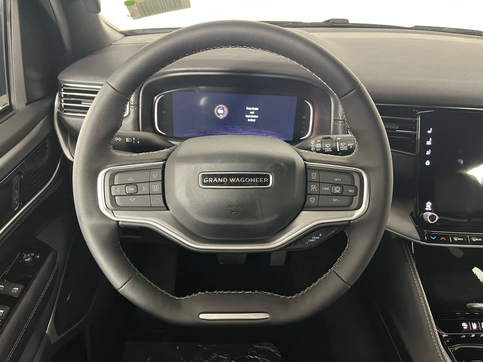 2026 Jeep Grand Wagoneer GRAND WAGONEER 4X2