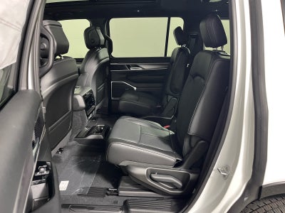 2026 Jeep Grand Wagoneer GRAND WAGONEER 4X2