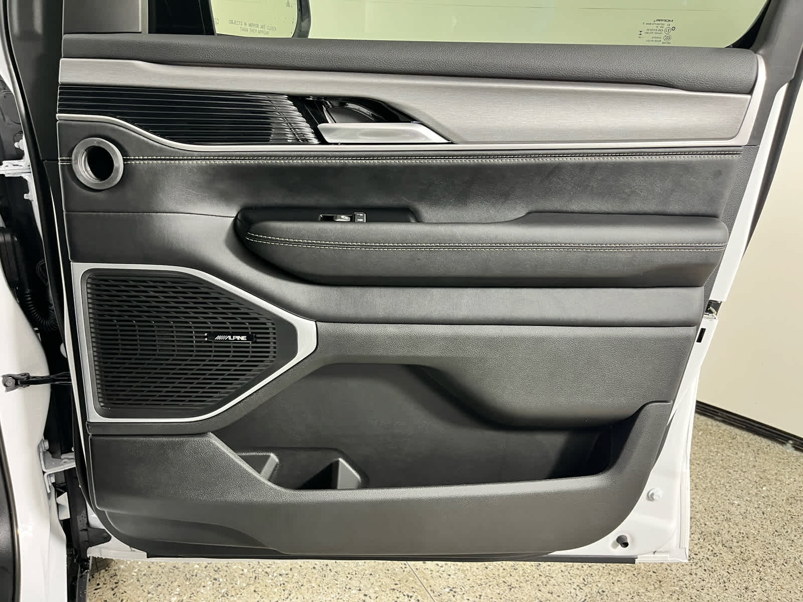 2026 Jeep Grand Wagoneer Upland