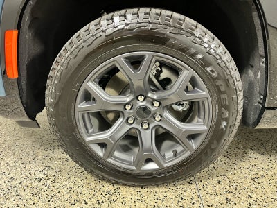 2026 Jeep Grand Wagoneer Upland