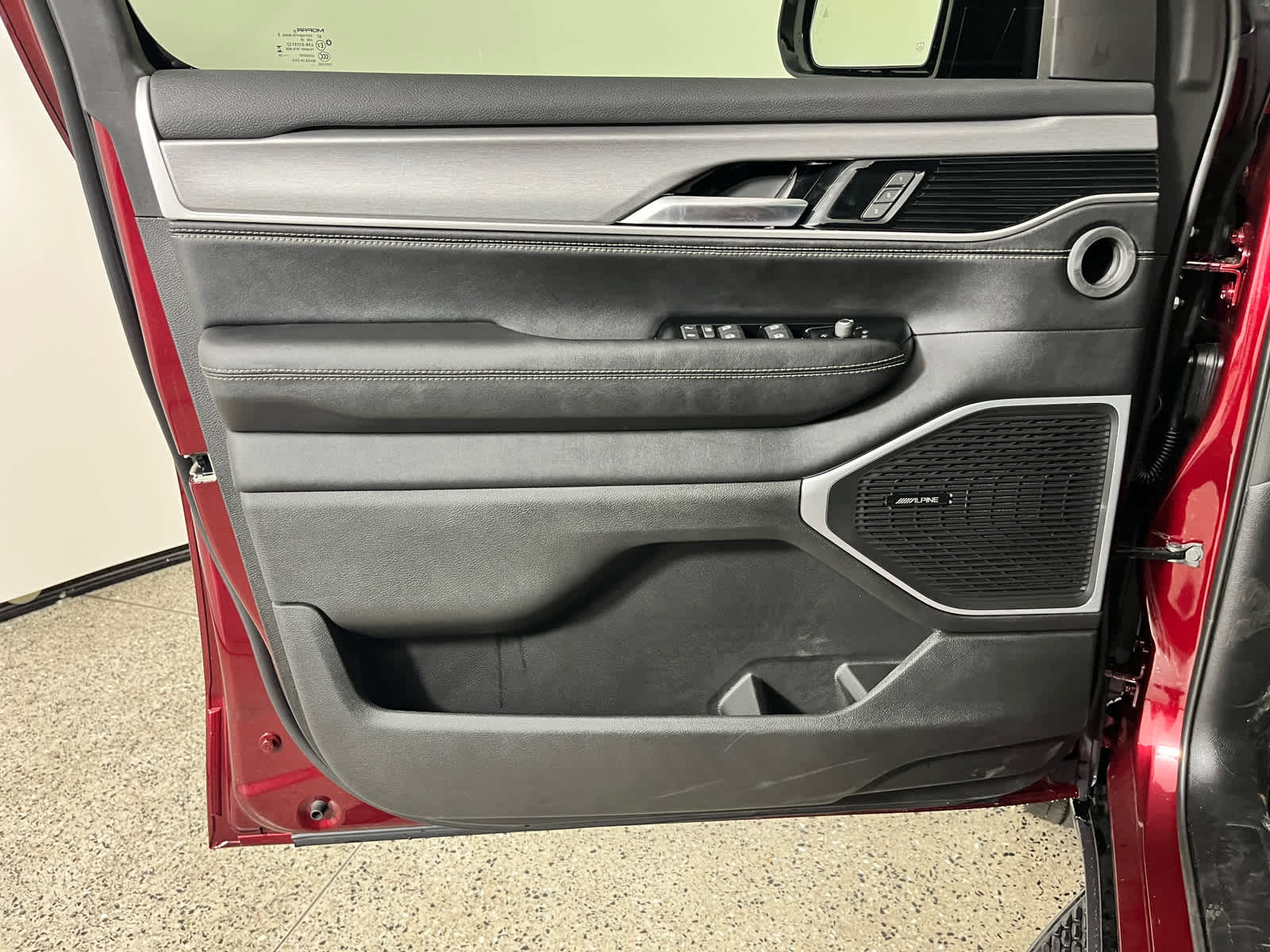 2026 Jeep Grand Wagoneer GRAND WAGONEER UPLAND 4X4