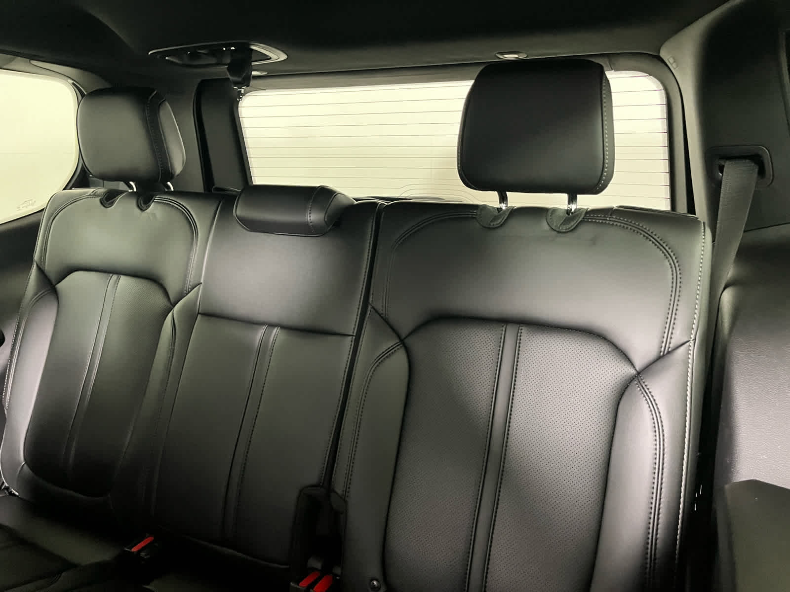 2026 Jeep Grand Wagoneer GRAND WAGONEER UPLAND 4X4