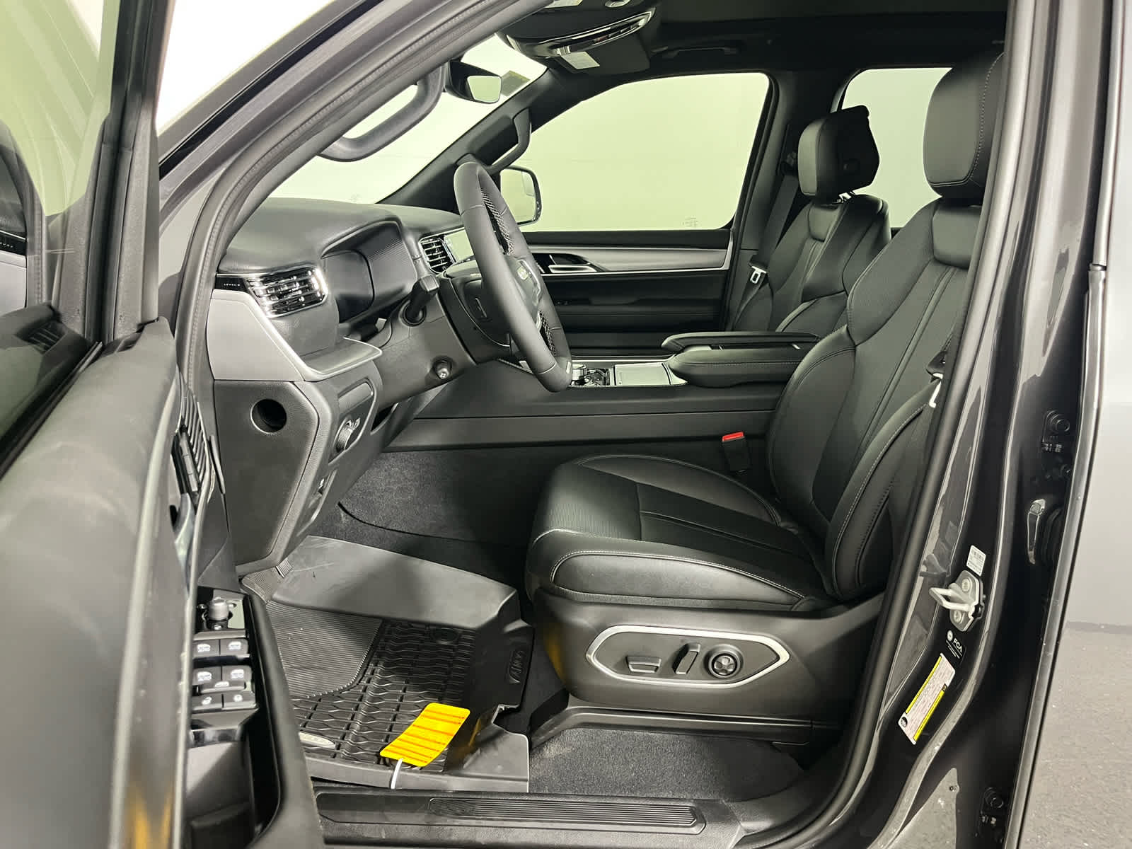 2026 Jeep Grand Wagoneer Upland