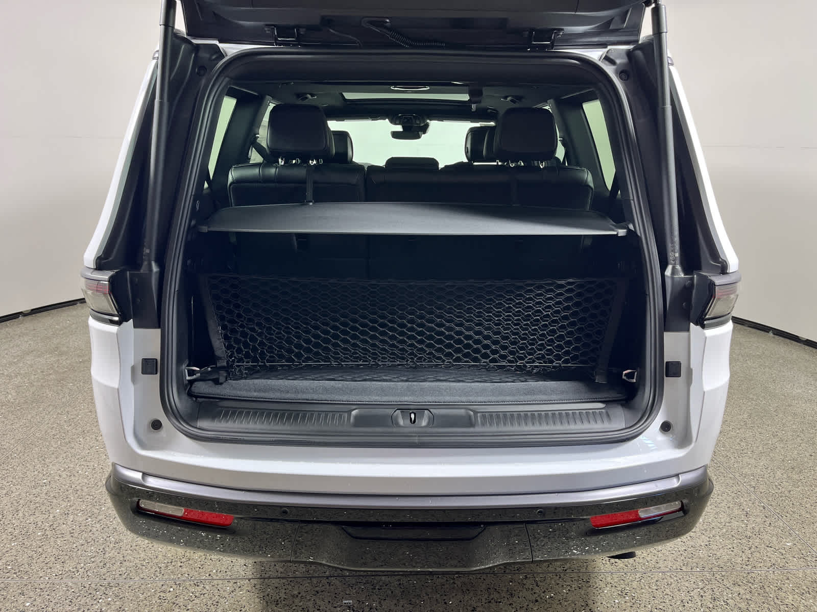 2026 Jeep Grand Wagoneer Limited Reserve