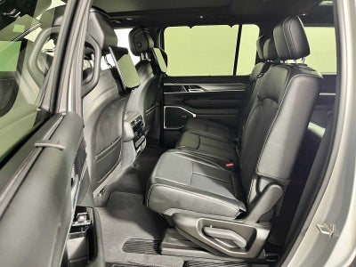 2024 Jeep Wagoneer Series II Carbide