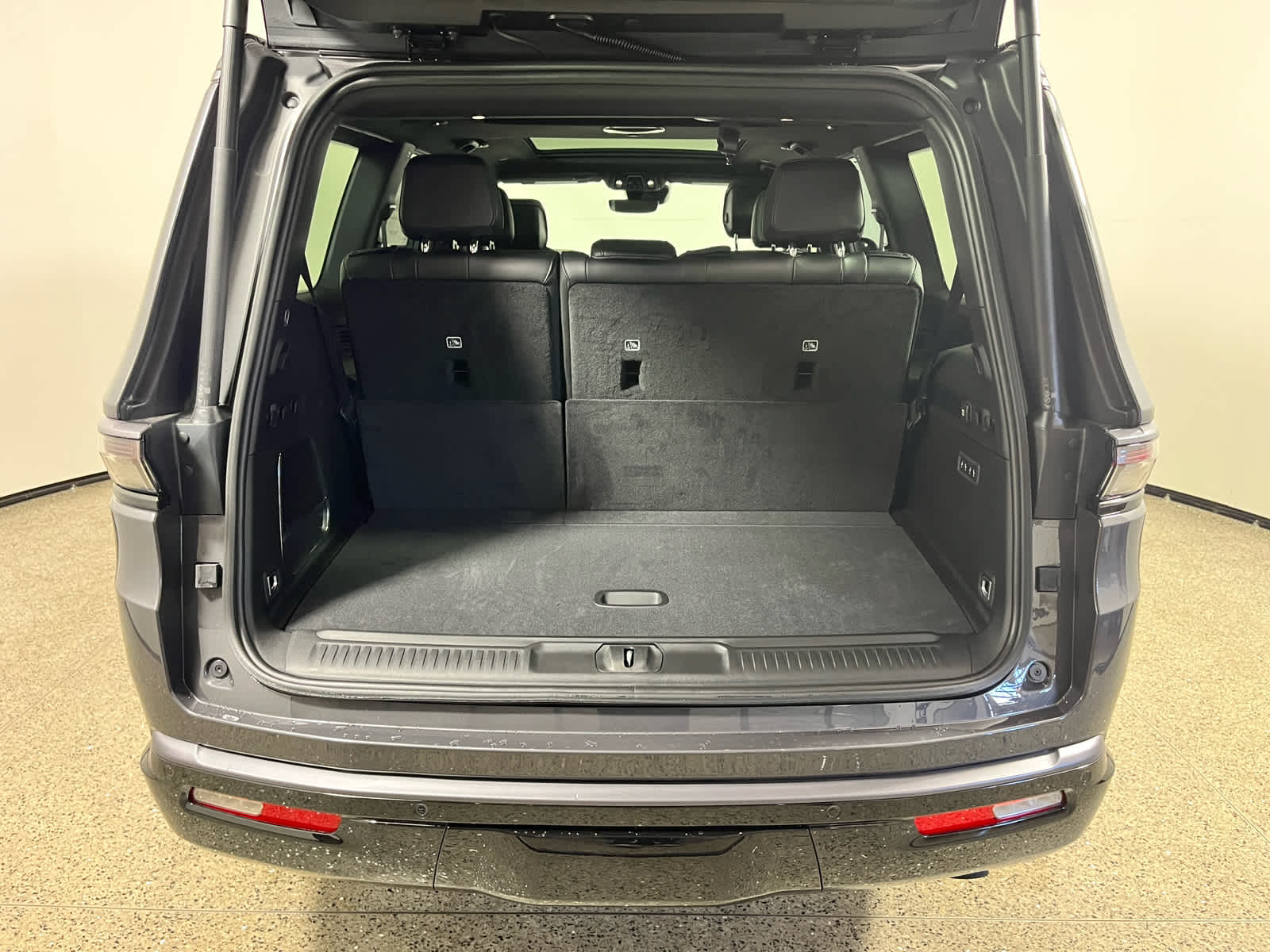 2026 Jeep Grand Wagoneer Limited Reserve