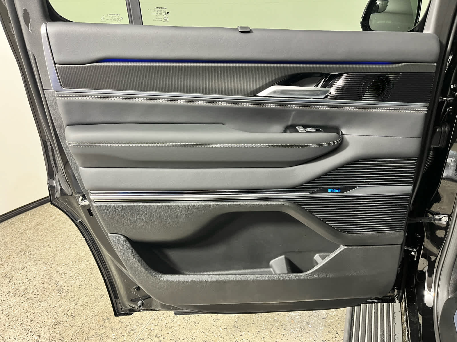 2026 Jeep Grand Wagoneer Summit Obsidian