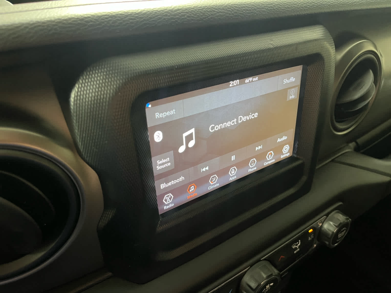 2022 Jeep Gladiator Willys 4x4