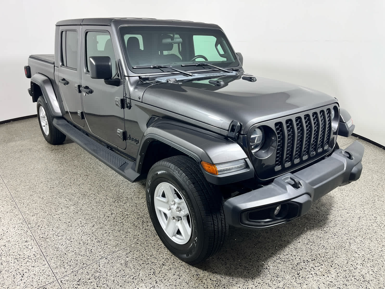 2022 Jeep Gladiator Sport S