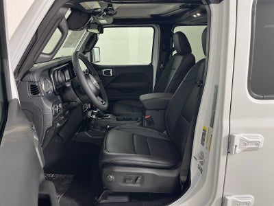 2026 Jeep Gladiator GLADIATOR SAHARA 4X4