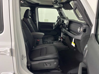 2026 Jeep Gladiator GLADIATOR SAHARA 4X4