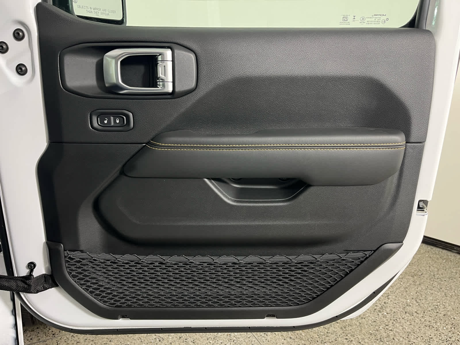 2026 Jeep Gladiator GLADIATOR SAHARA 4X4