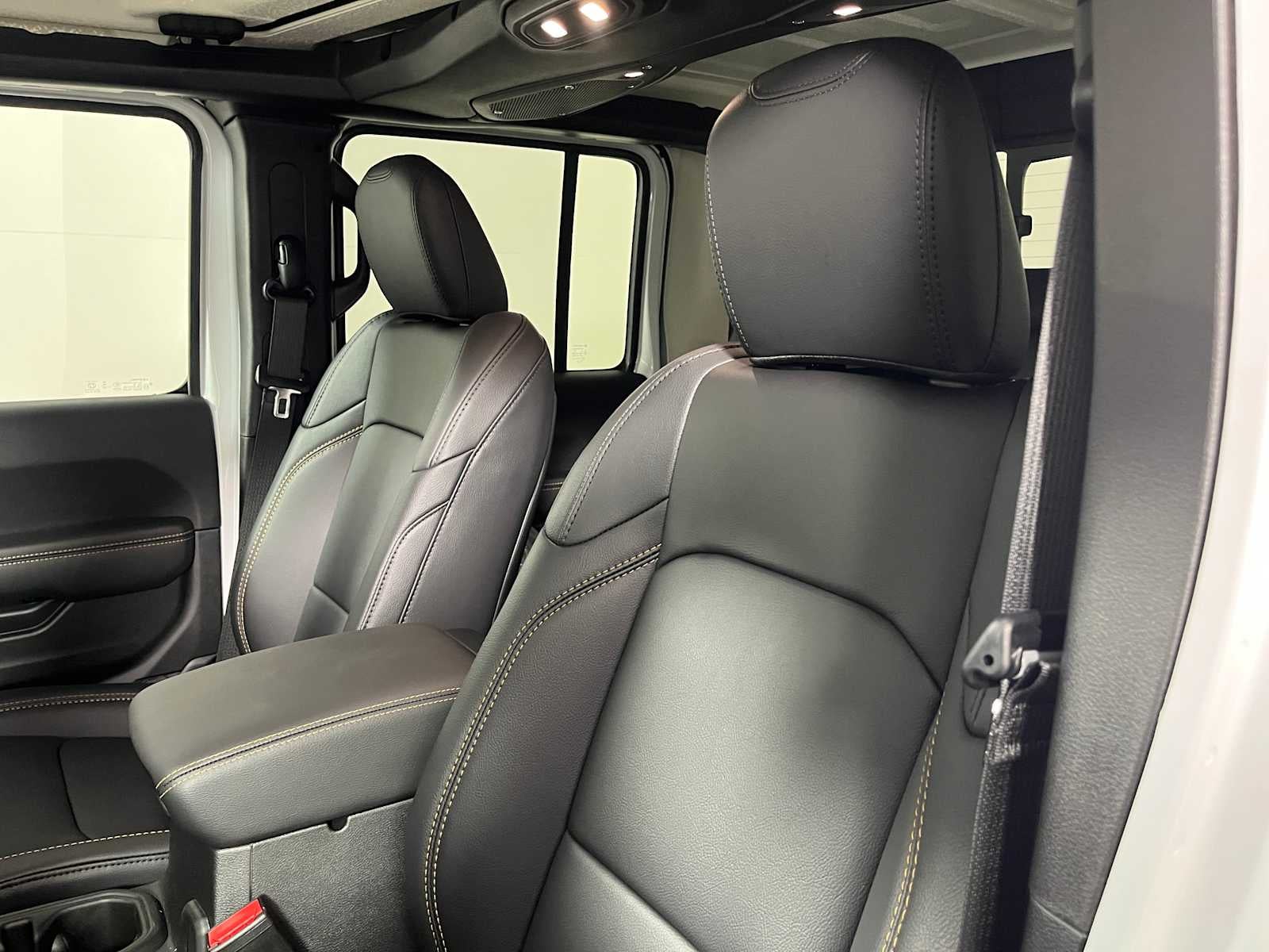 2026 Jeep Gladiator Sahara