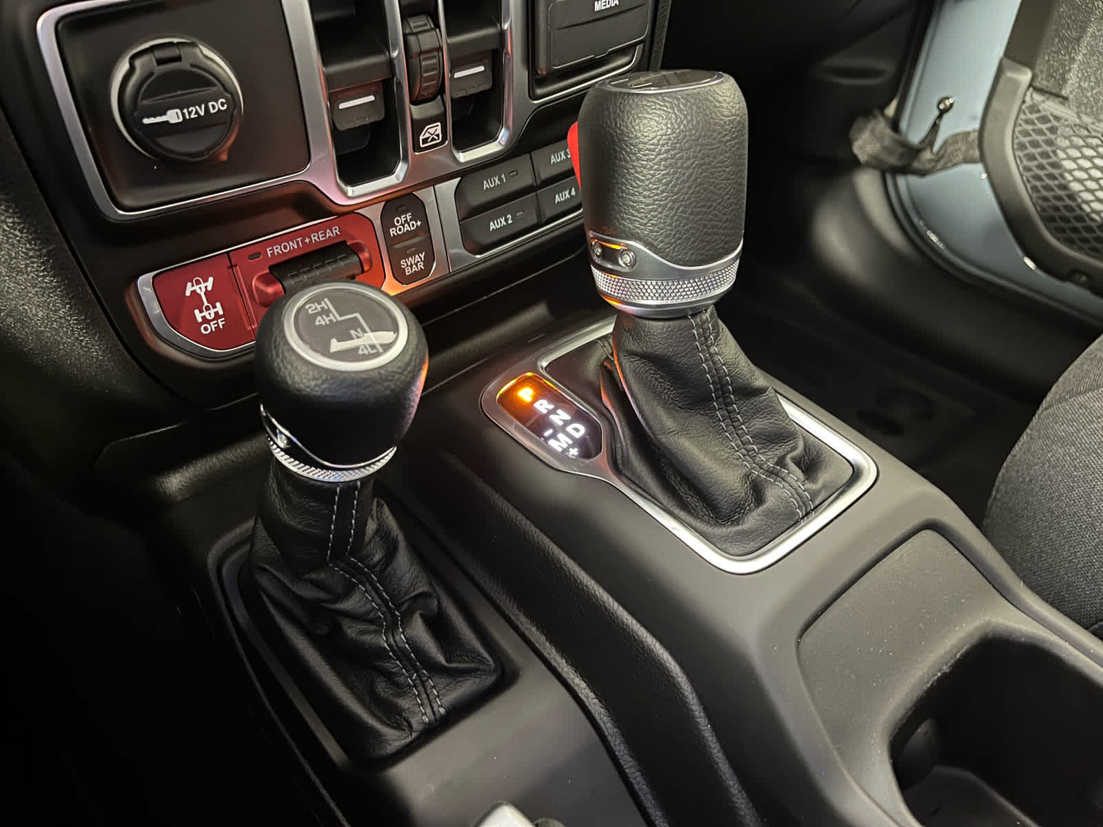 2026 Jeep Gladiator GLADIATOR RUBICON 4X4