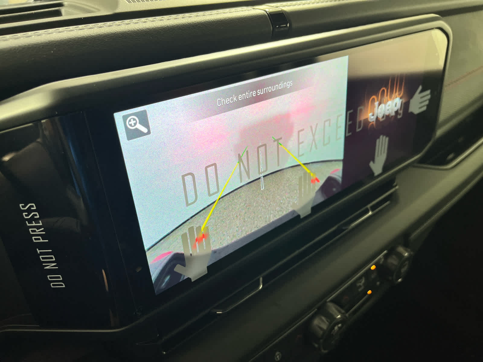 2026 Jeep Gladiator GLADIATOR SHADOW OPS 4X4