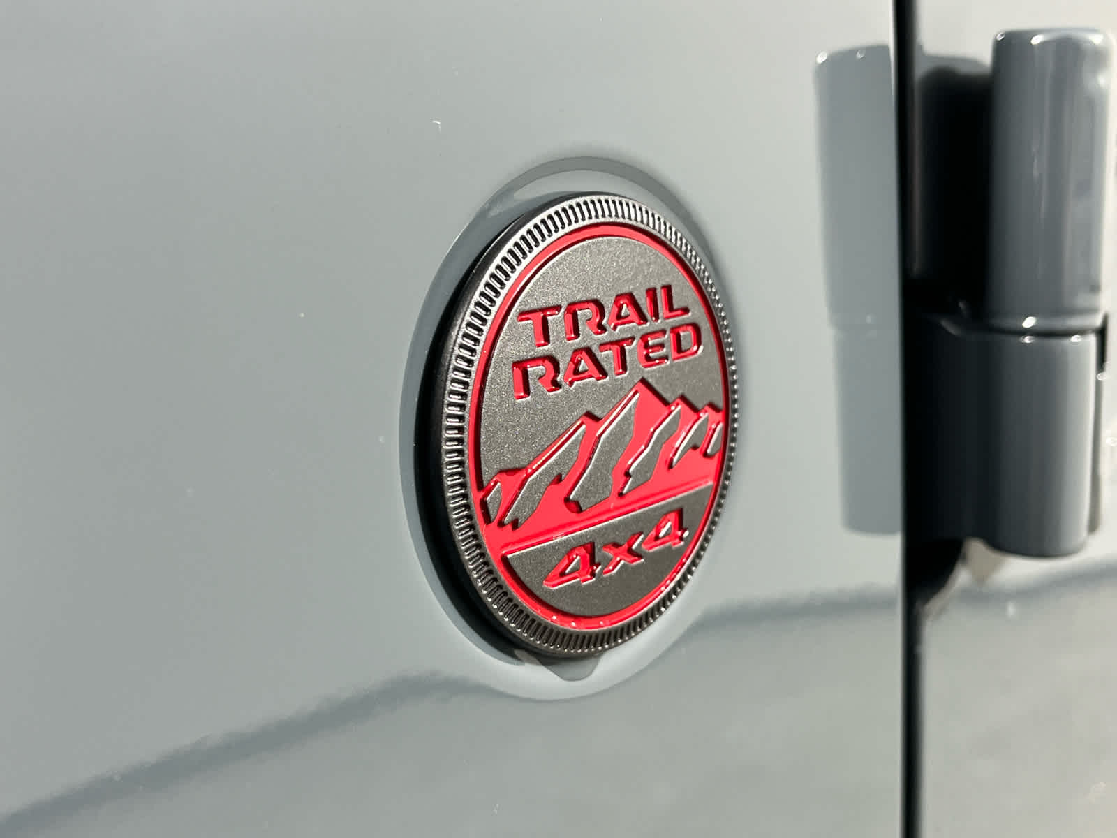 2026 Jeep Gladiator GLADIATOR SHADOW OPS 4X4