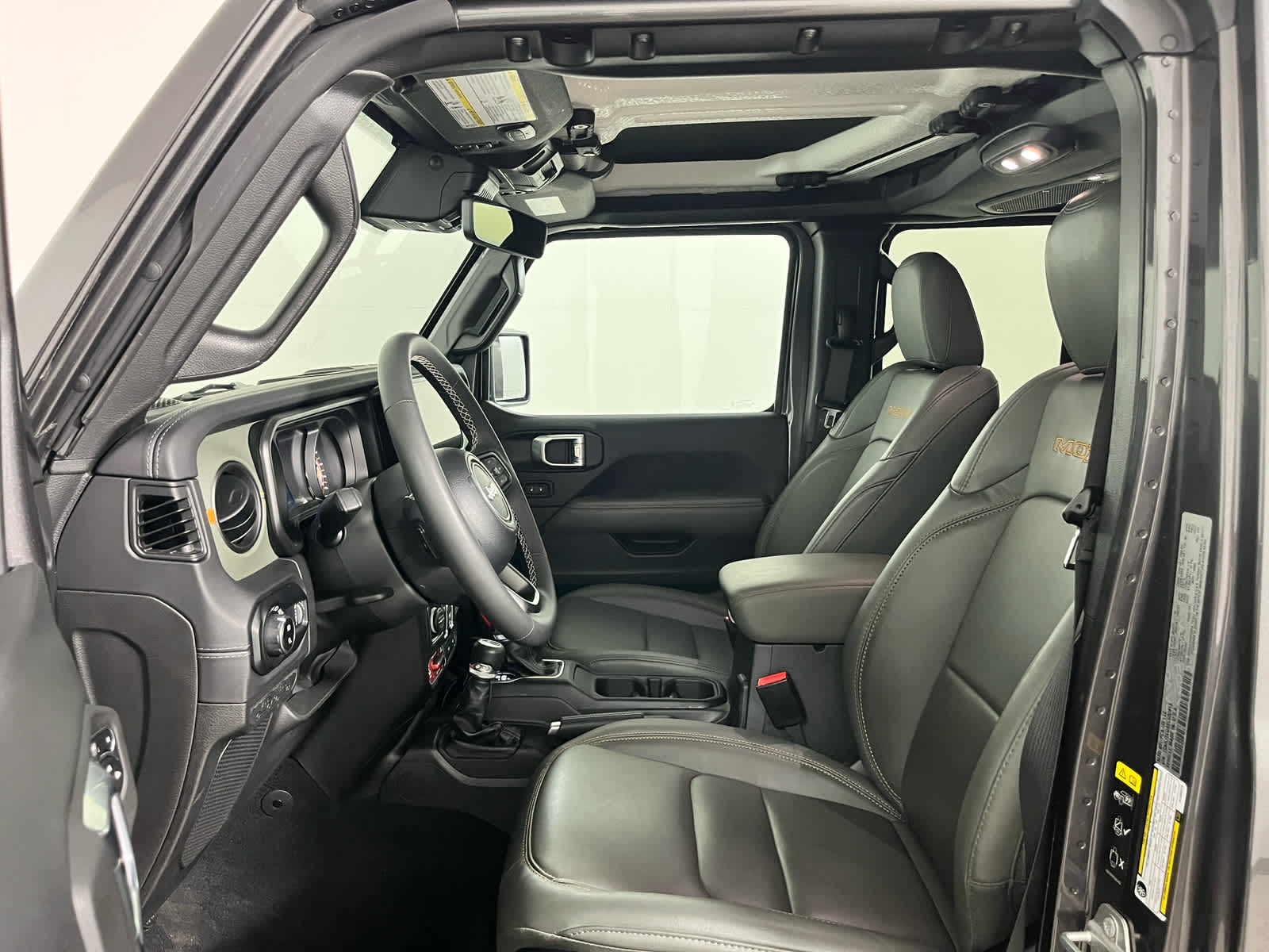 2025 Jeep Gladiator Mojave X