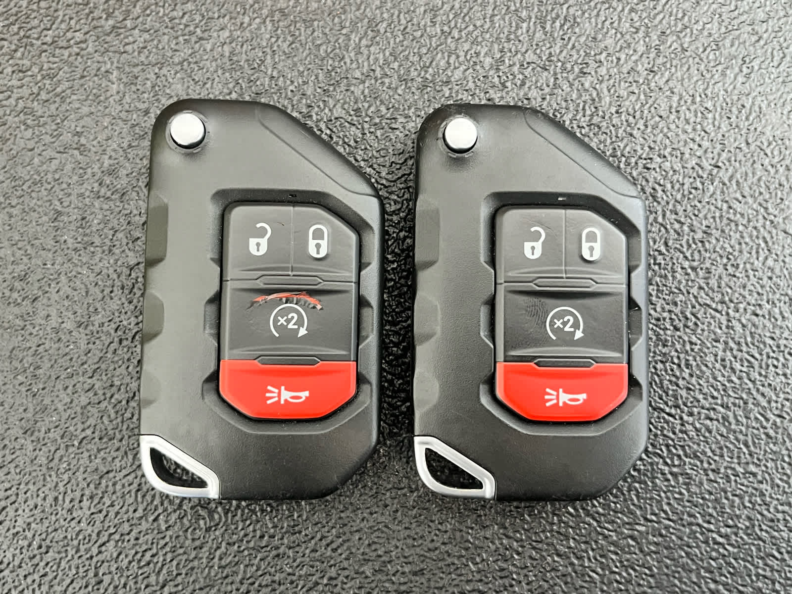 2025 Jeep Gladiator Mojave X