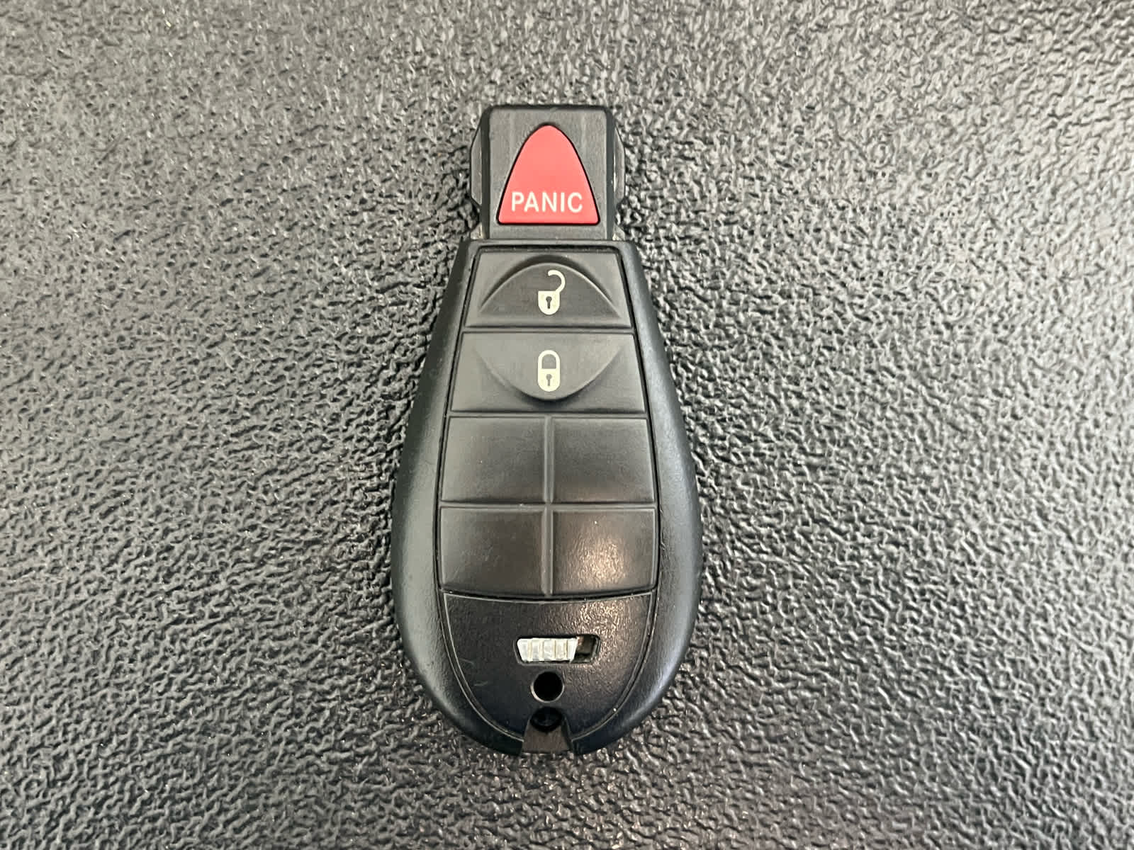 2024 RAM 1500 Classic Warlock Crew Cab 4x2 5'7' Box