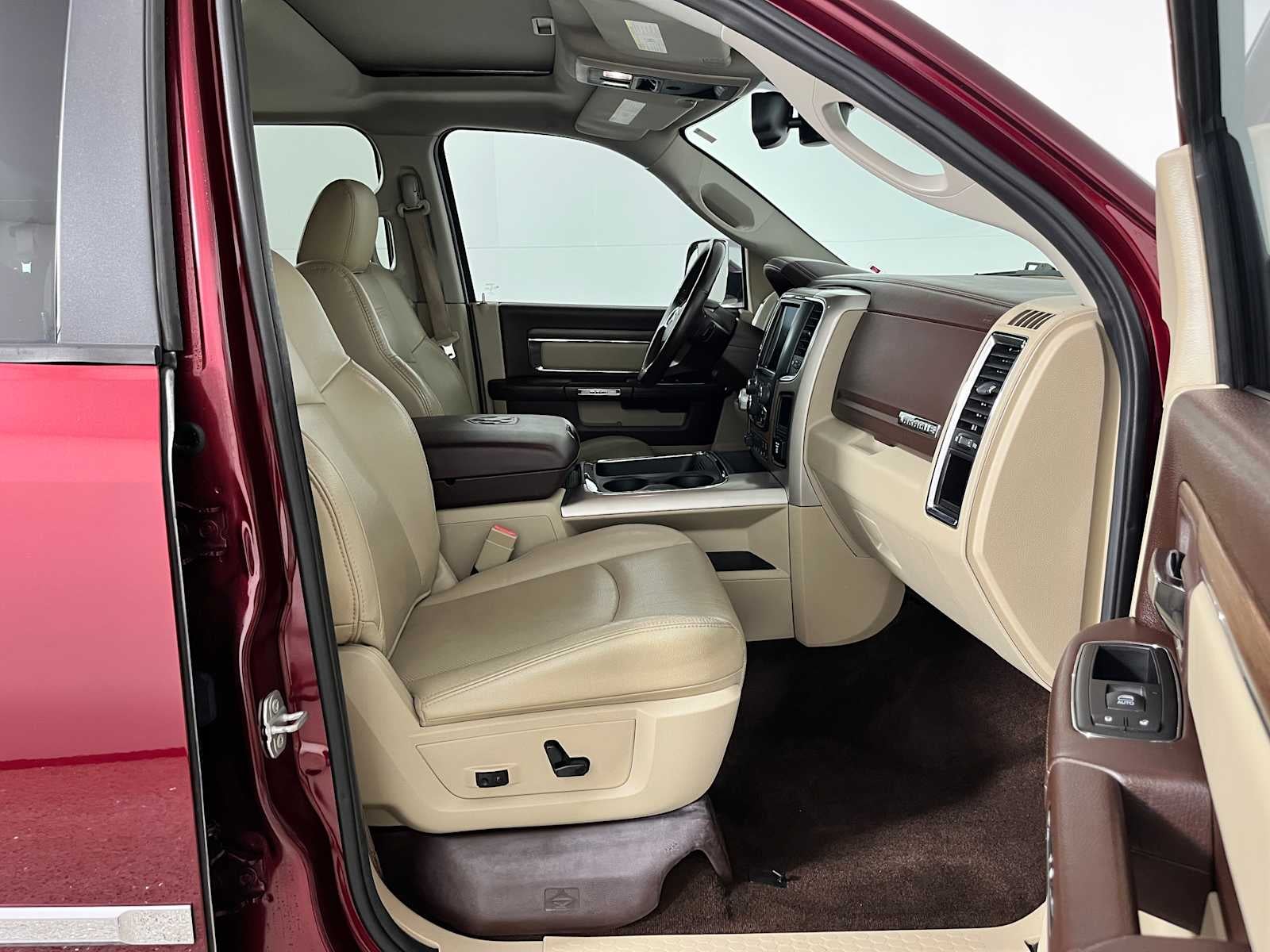 2016 RAM 1500 Laramie