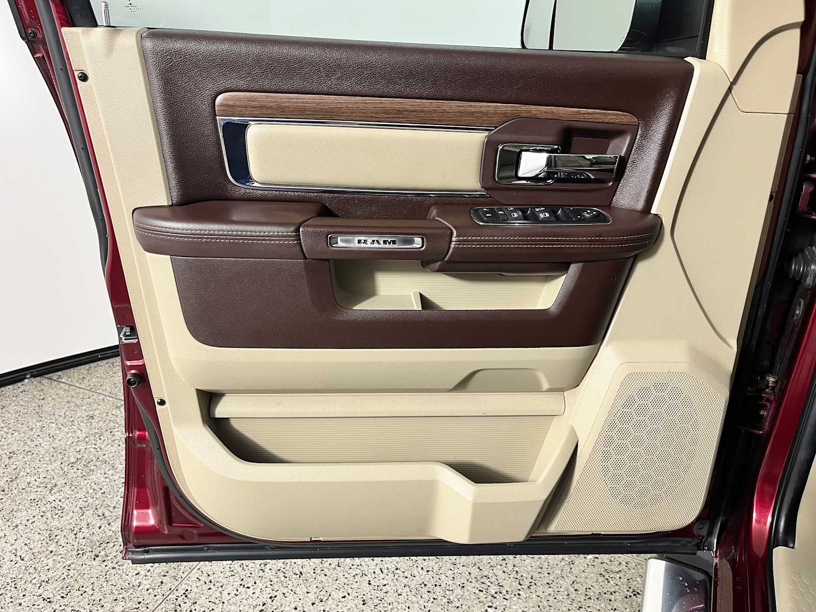 2016 RAM 1500 Laramie