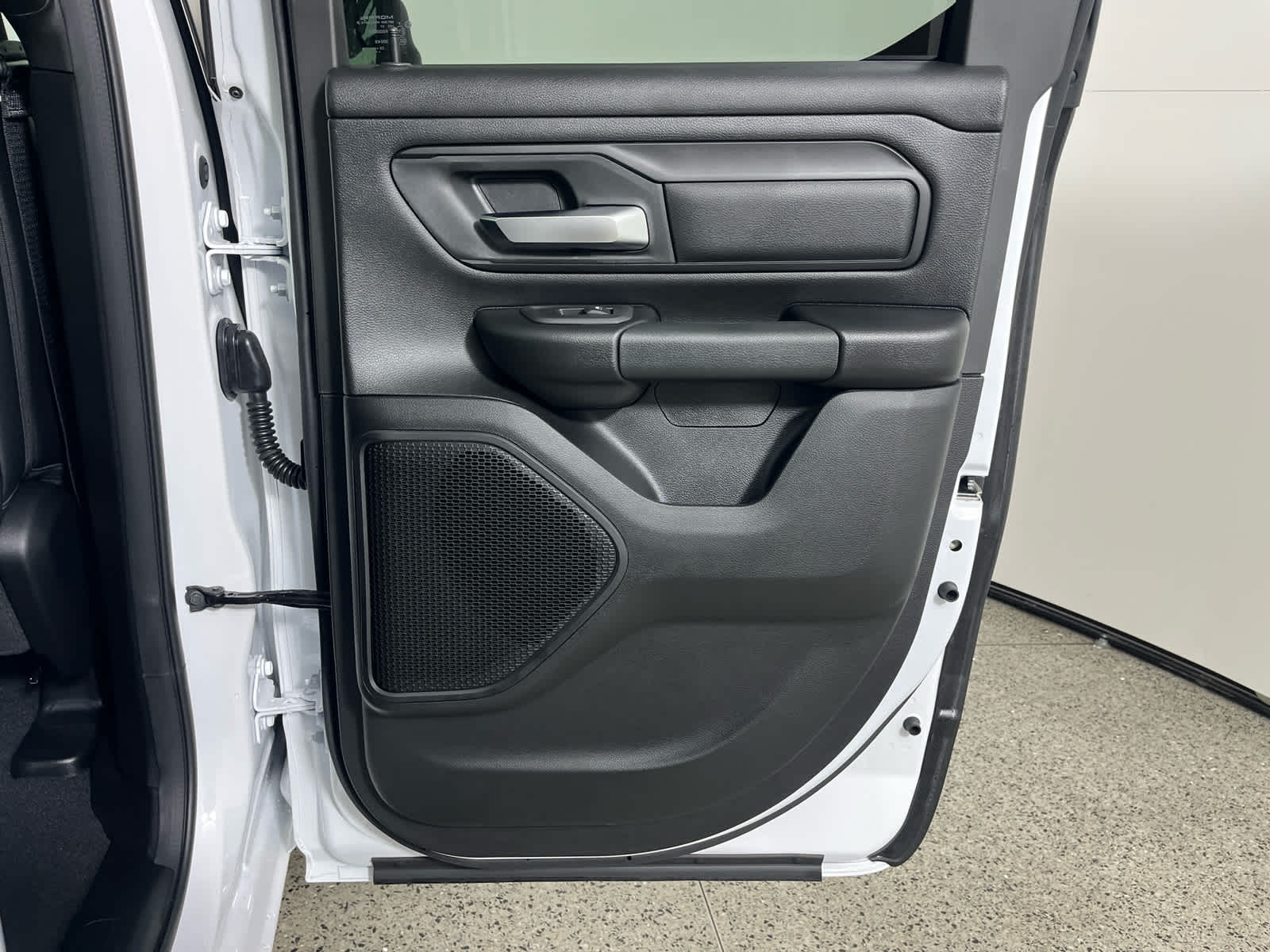 2026 RAM Ram 1500 RAM 1500 TRADESMAN QUAD CAB 4X2 6'4' BOX