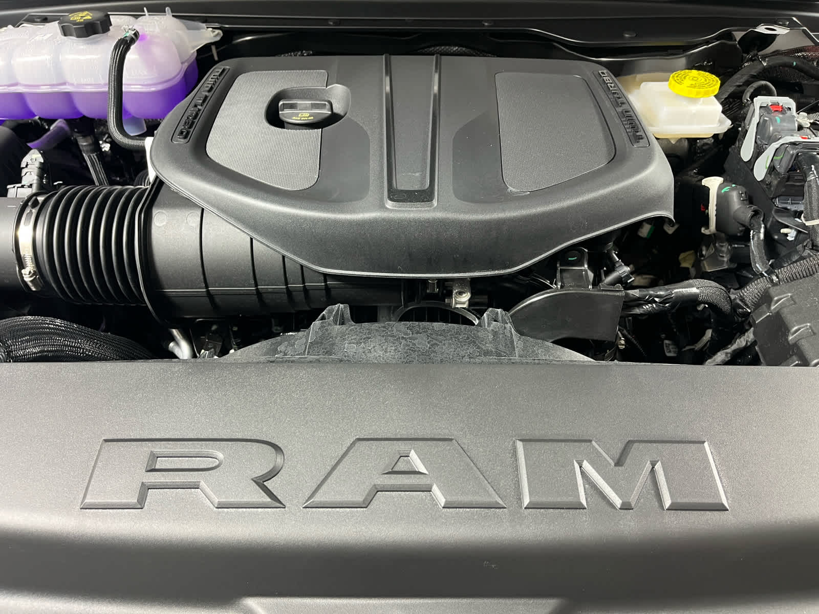 2026 RAM Ram 1500 RAM 1500 TRADESMAN QUAD CAB 4X2 6'4' BOX