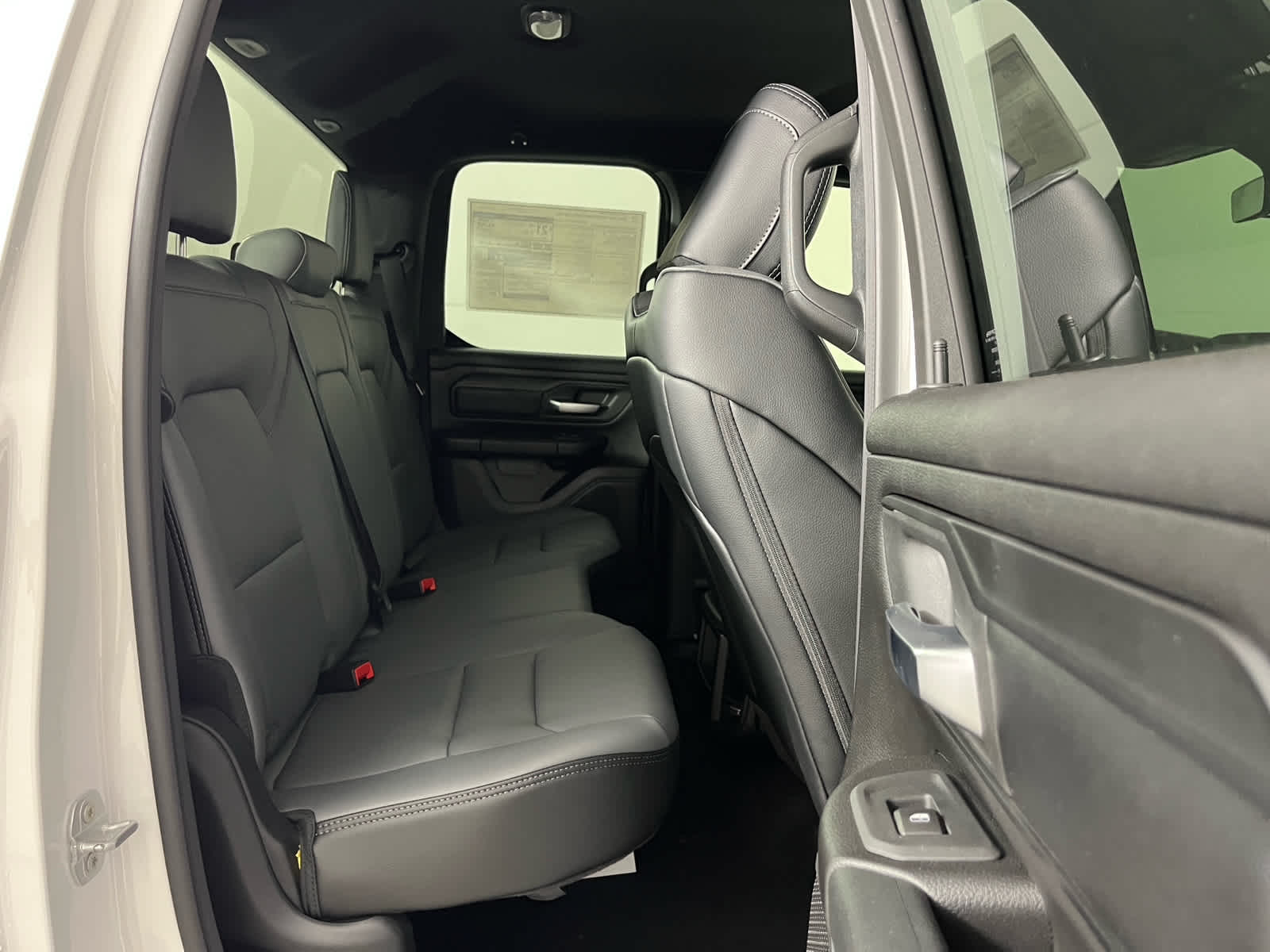 2026 RAM Ram 1500 RAM 1500 TRADESMAN QUAD CAB 4X2 6'4' BOX