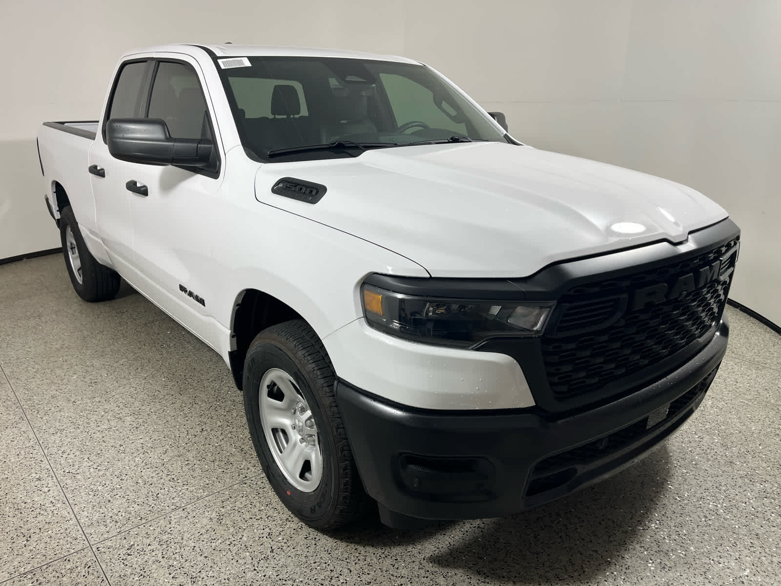 2026 RAM Ram 1500 RAM 1500 TRADESMAN QUAD CAB 4X2 6'4' BOX