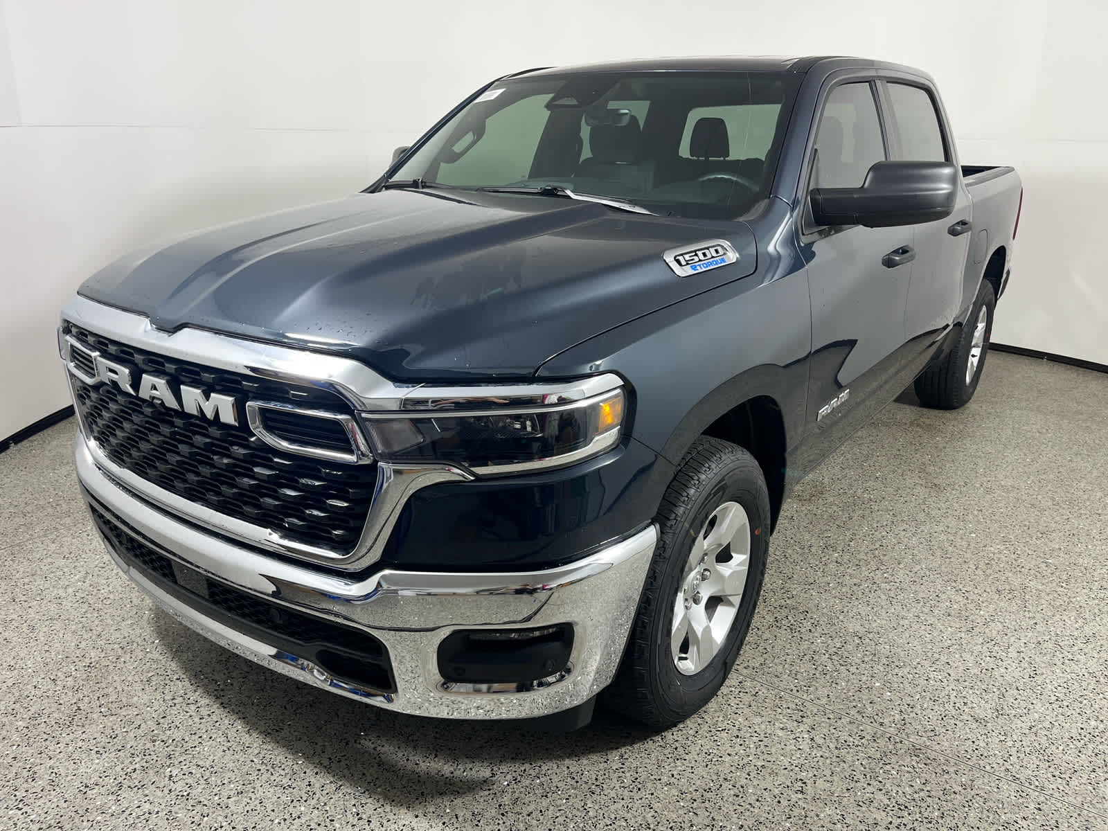 2025 RAM Ram 1500 RAM 1500 LONE STAR CREW CAB 4X2 5'7' BOX