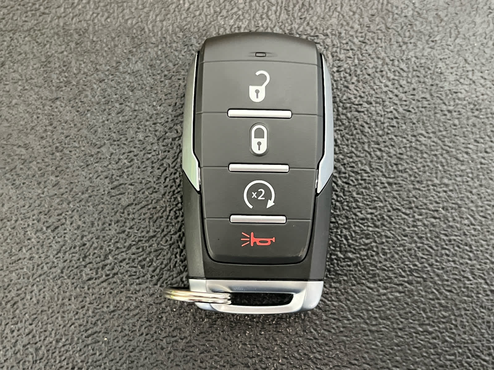 2025 RAM Ram 1500 RAM 1500 LONE STAR CREW CAB 4X2 5'7' BOX