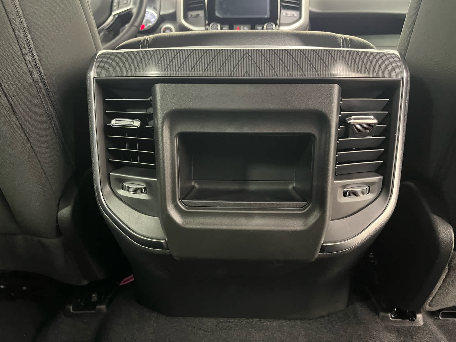 2025 RAM Ram 1500 RAM 1500 LONE STAR CREW CAB 4X2 5'7' BOX