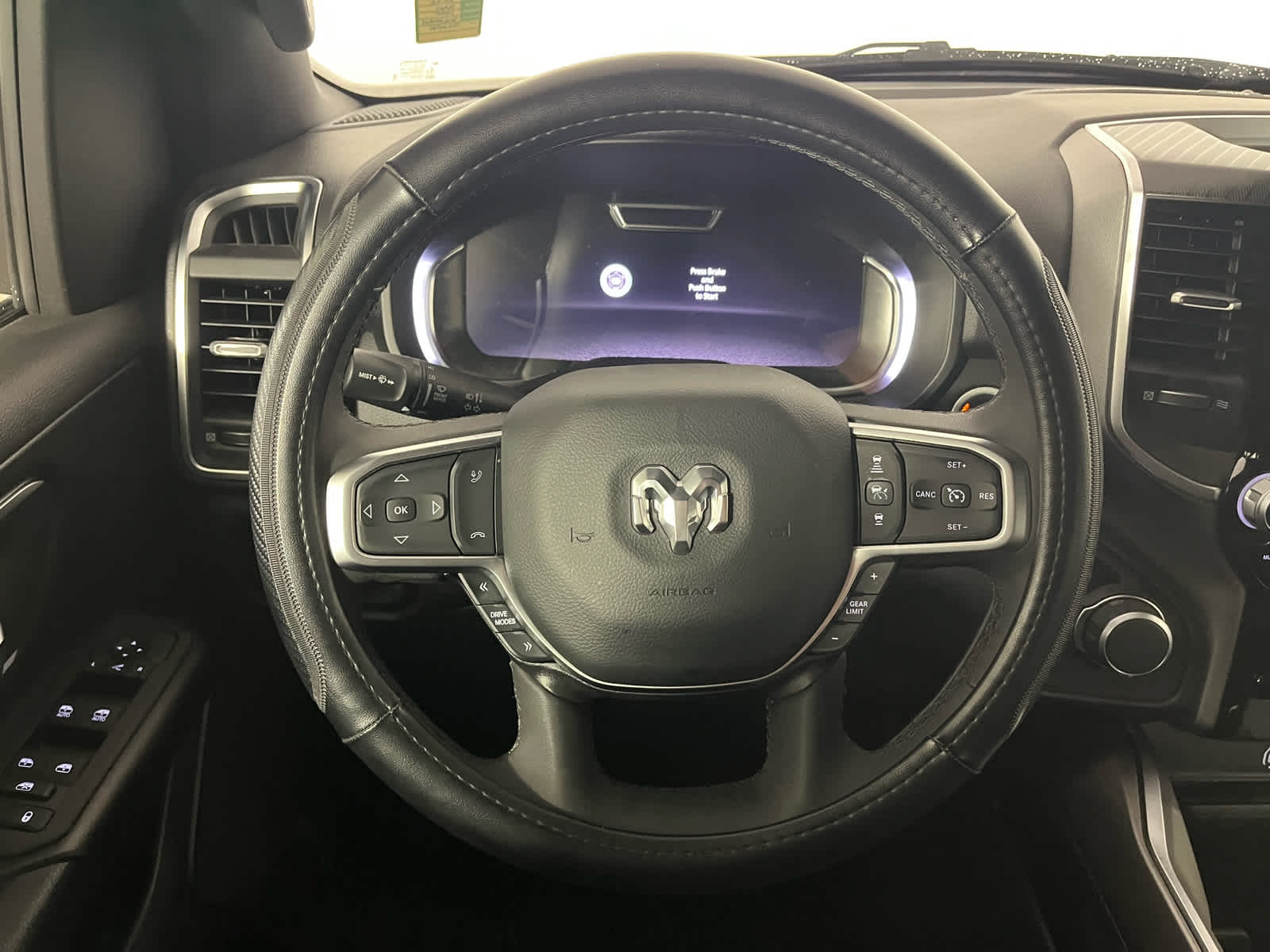 2025 RAM 1500 Big Horn Crew Cab 4x2 5'7' Box