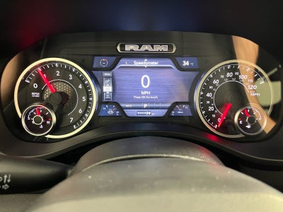 2025 RAM Ram 1500 RAM 1500 BIG HORN CREW CAB 4X2 5'7' BOX