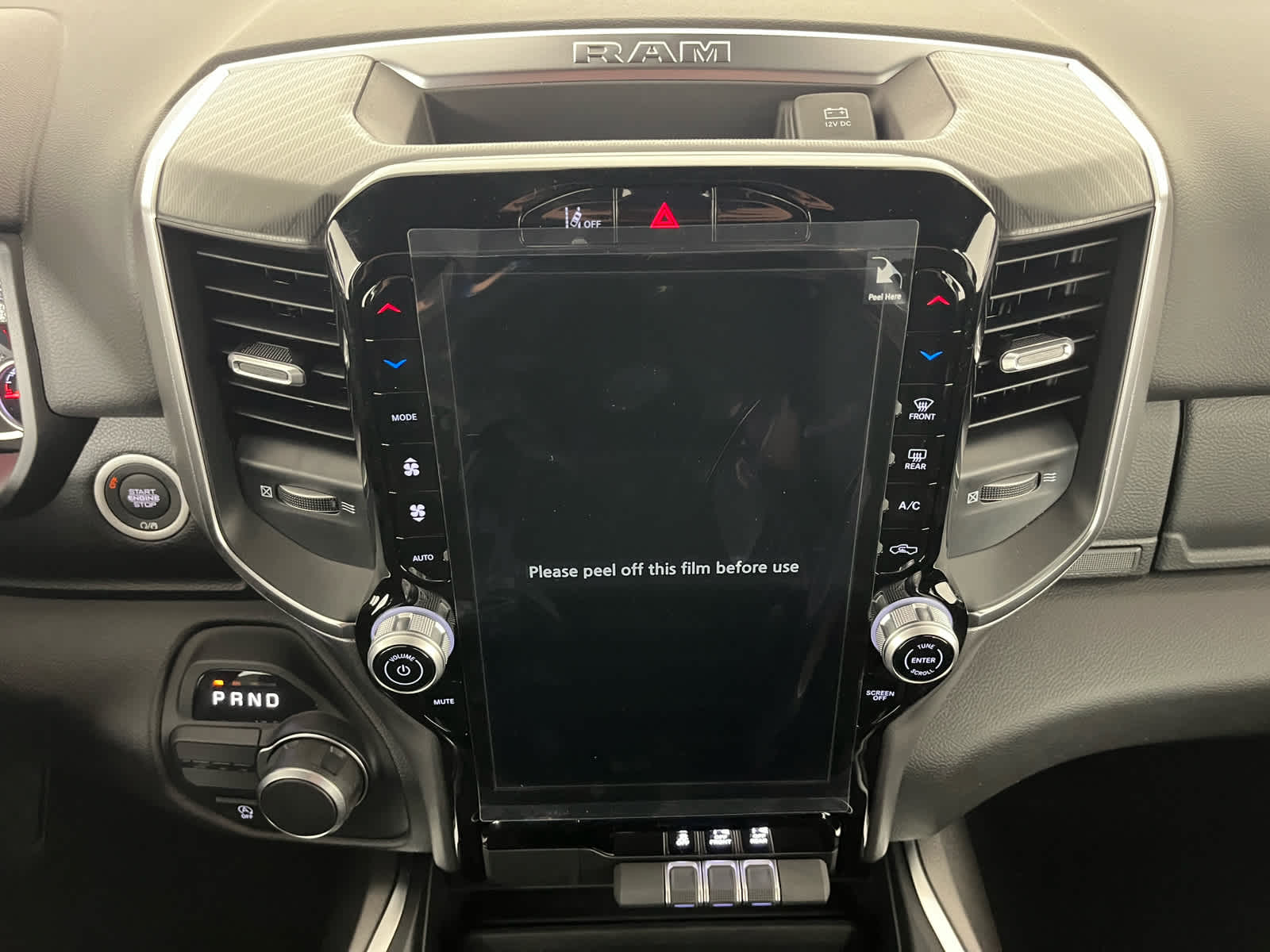 2025 RAM Ram 1500 RAM 1500 BIG HORN CREW CAB 4X2 5'7' BOX