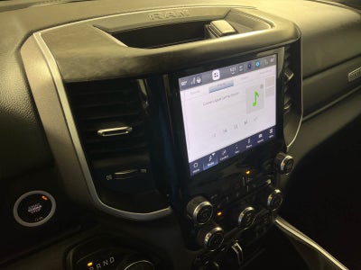 2022 RAM 1500 Big Horn Quad Cab 4x4 6'4' Box