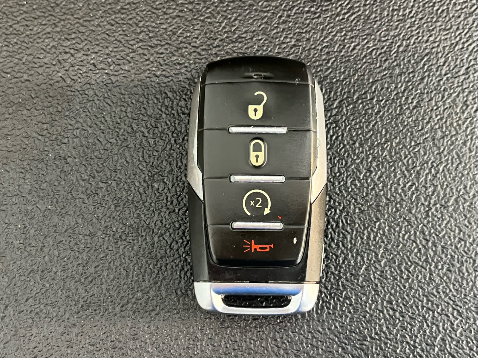 2022 RAM 1500 Big Horn Quad Cab 4x4 6'4' Box