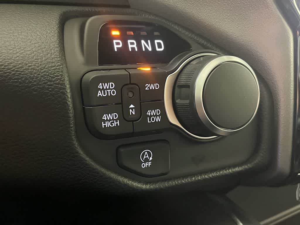 2026 RAM 1500 Big Horn Crew Cab 4x4 5'7' Box