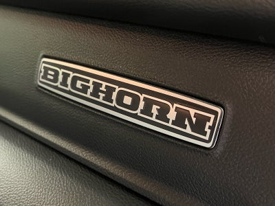2020 RAM 1500 Big Horn Crew Cab 4x4 5'7' Box