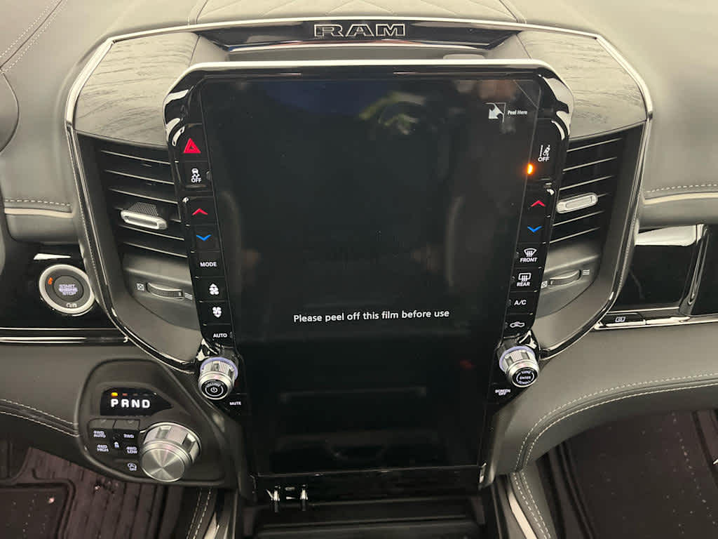 2026 RAM Ram 1500 RAM 1500 LIMITED CREW CAB 4X4 5'7' BOX