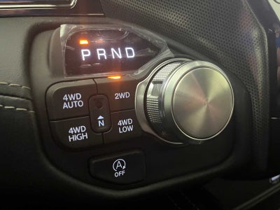 2025 RAM Ram 1500 RAM 1500 LIMITED CREW CAB 4X4 5'7' BOX