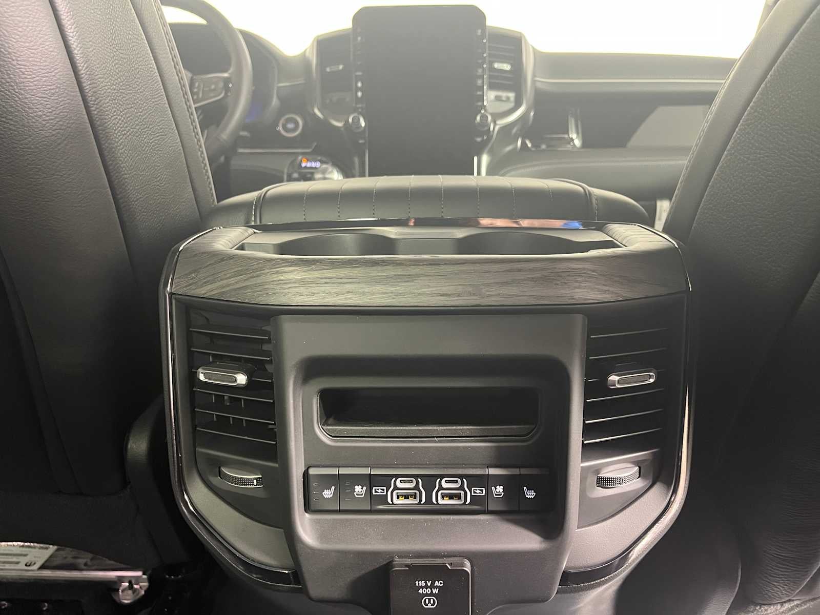 2025 RAM Ram 1500 RAM 1500 LIMITED CREW CAB 4X4 5'7' BOX