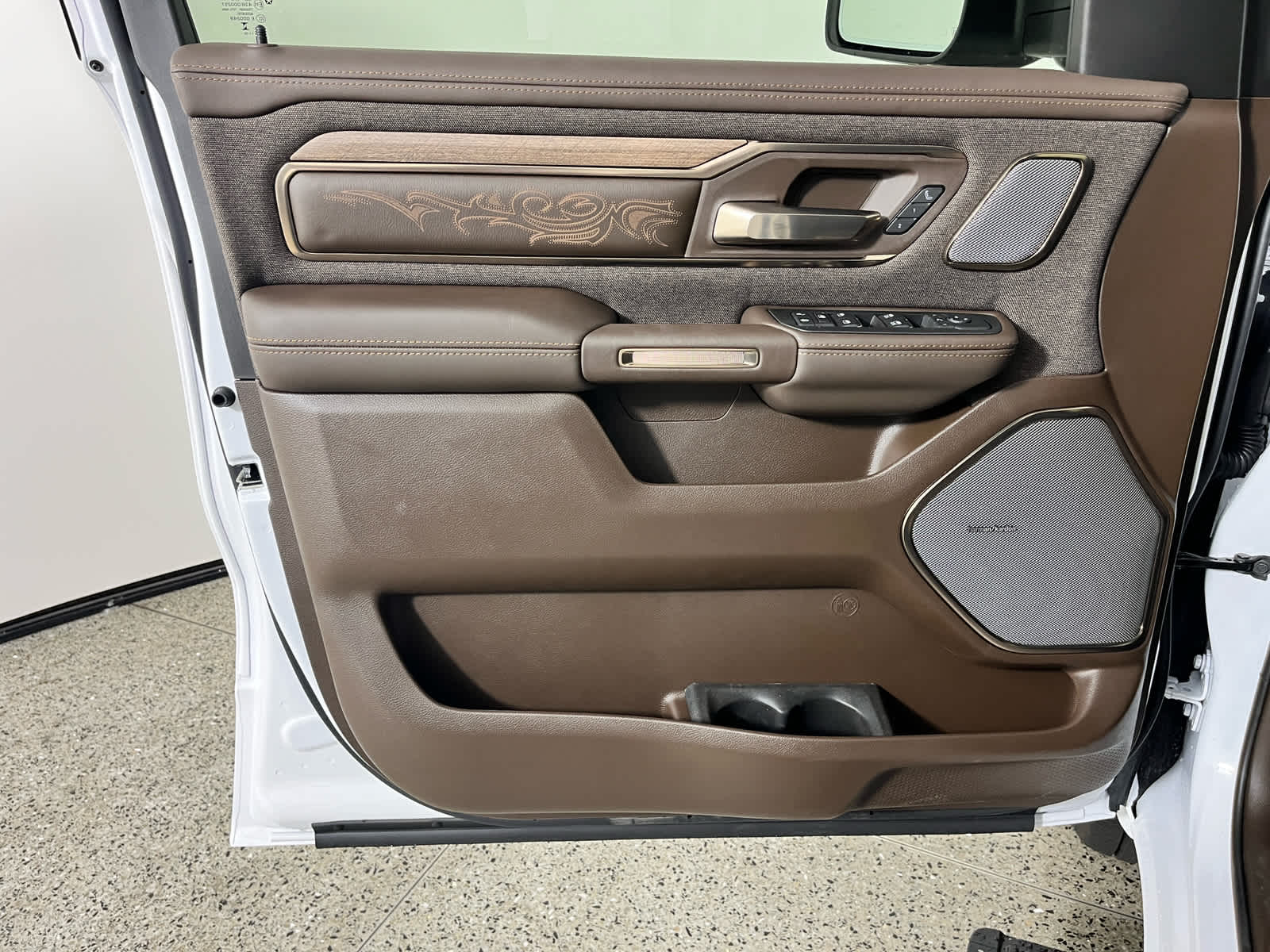 2026 RAM Ram 1500 RAM 1500 LIMITED LONGHORN CREW CAB 4X4 5'7' BOX