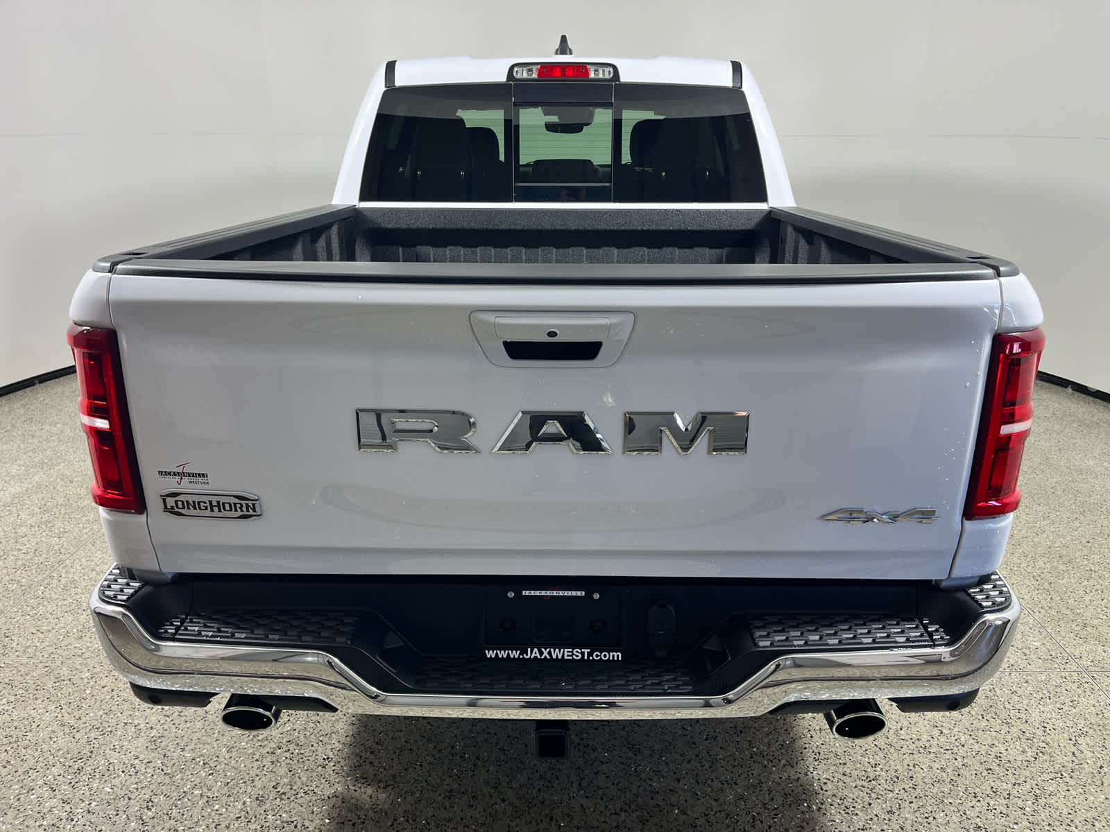 2026 RAM Ram 1500 RAM 1500 LIMITED LONGHORN CREW CAB 4X4 5'7' BOX